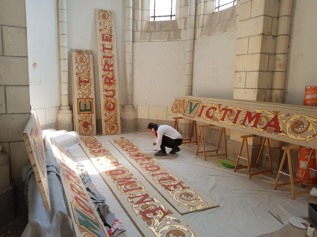 Restoration of the paintings in the Basilica of Saint Donatien - Saint Rogatien in Nantes after the violent fire of 2015. Grouping of Marie Parant.